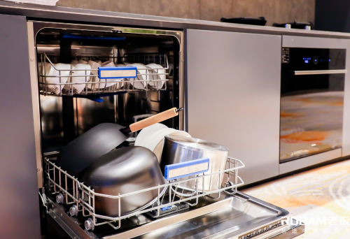 1637031504337302irpB.png CONTENT60af1f5f4f4c6.png